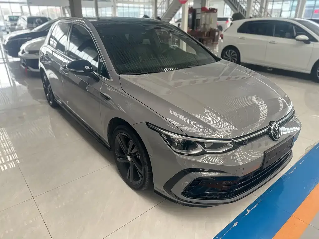 Volkswagen Golf 2021 из CN, фото 8