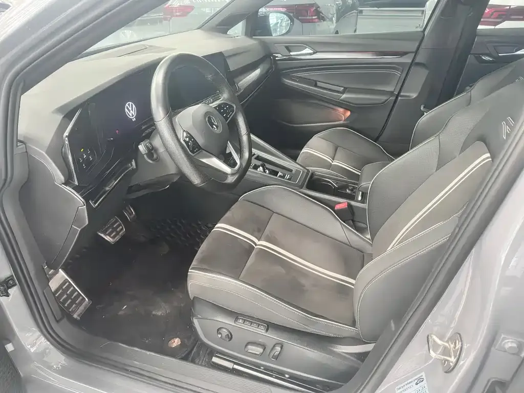 Volkswagen Golf 2021 из CN, фото 6