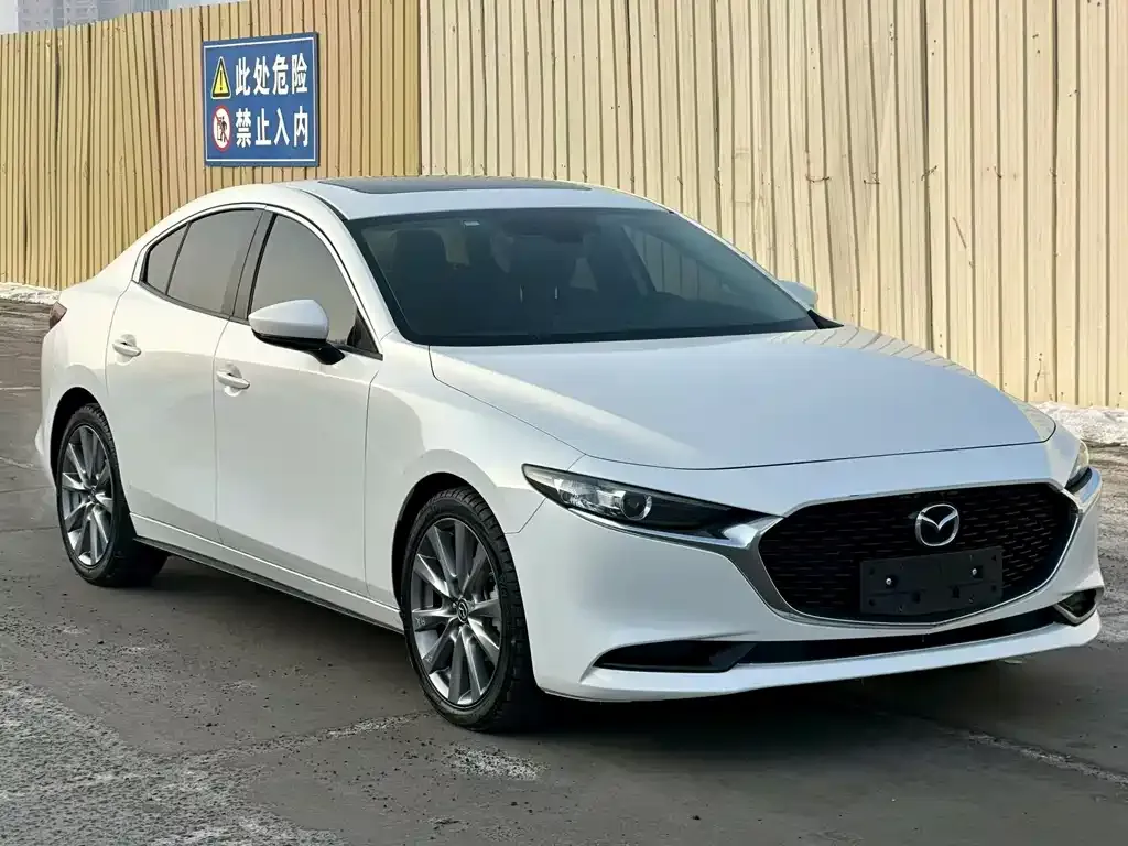 Mazda 3 Axela 2022 из CN, фото 10