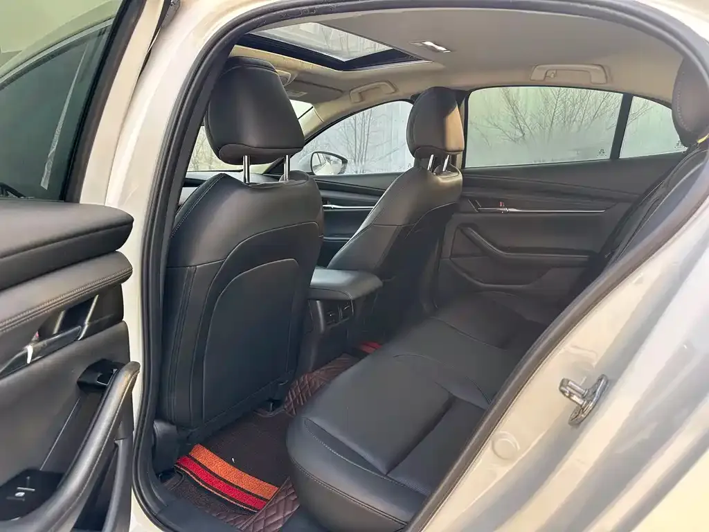 Mazda 3 Axela 2022 из CN, фото 5