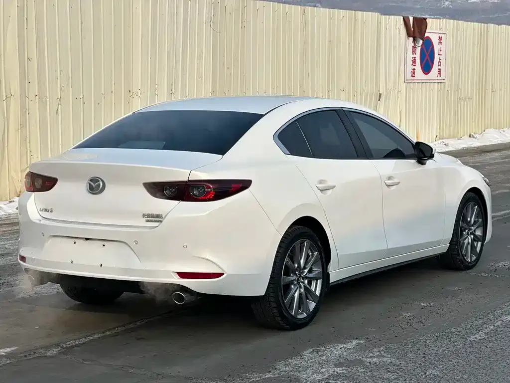 Mazda 3 Axela 2022 из CN, фото 6