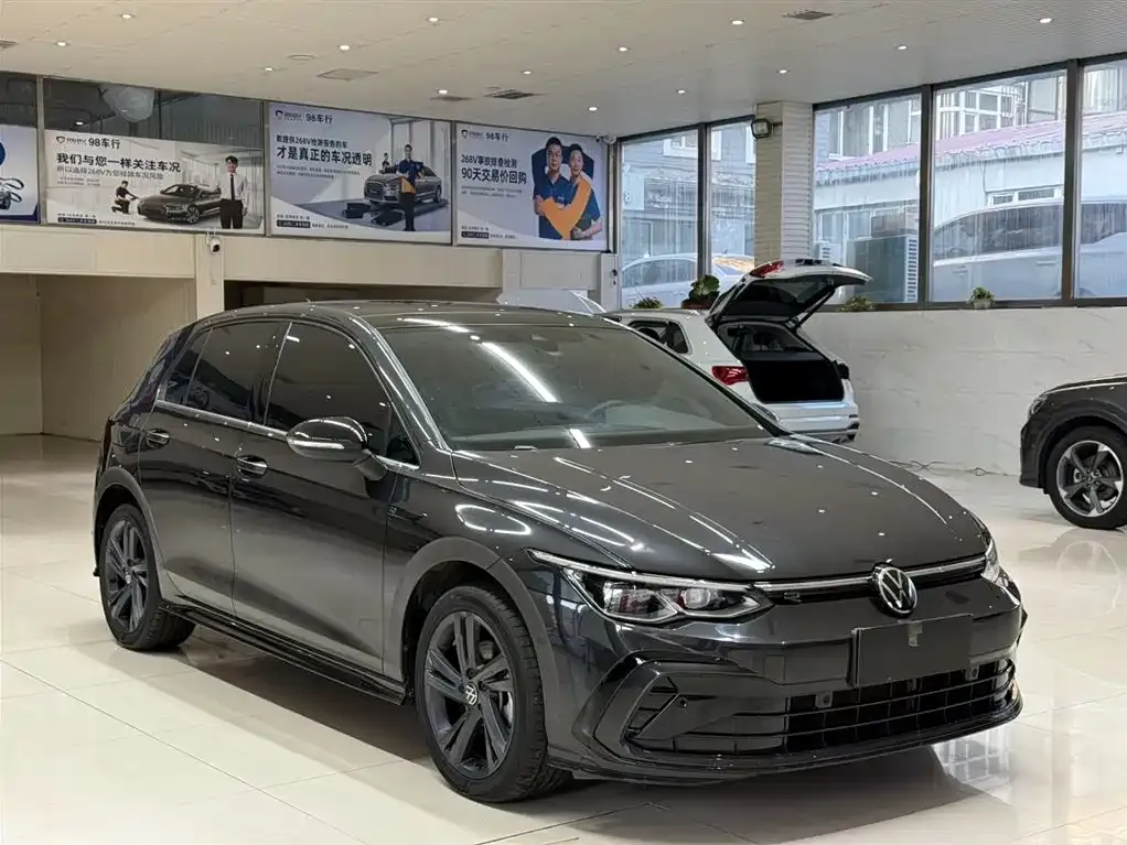 Volkswagen Golf 2022 из CN, фото 8