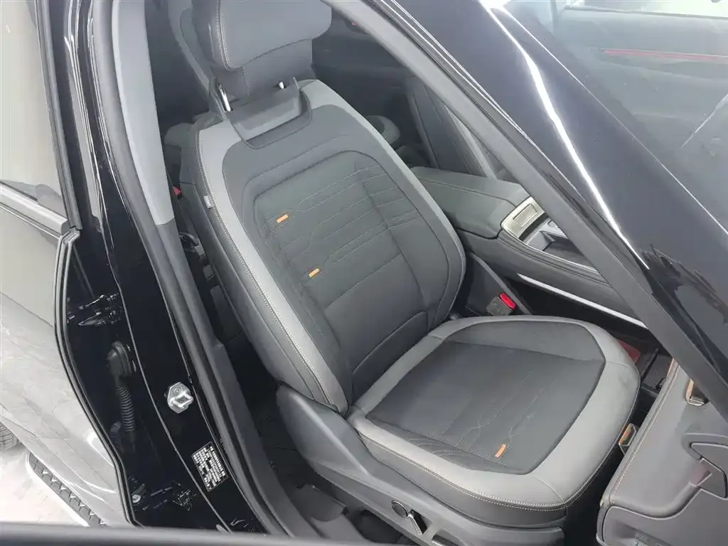 Ford Edge 2024 из CN, фото 5