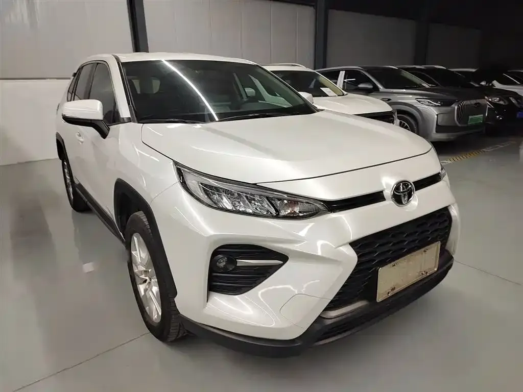 Toyota Wildlander 2022 из CN, фото 2
