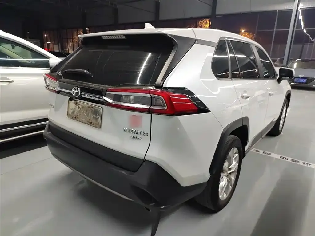 Toyota Wildlander 2022 из CN, фото 6