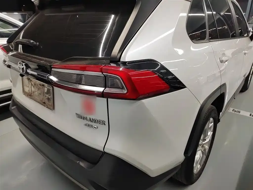 Toyota Wildlander 2022 из CN, фото 7