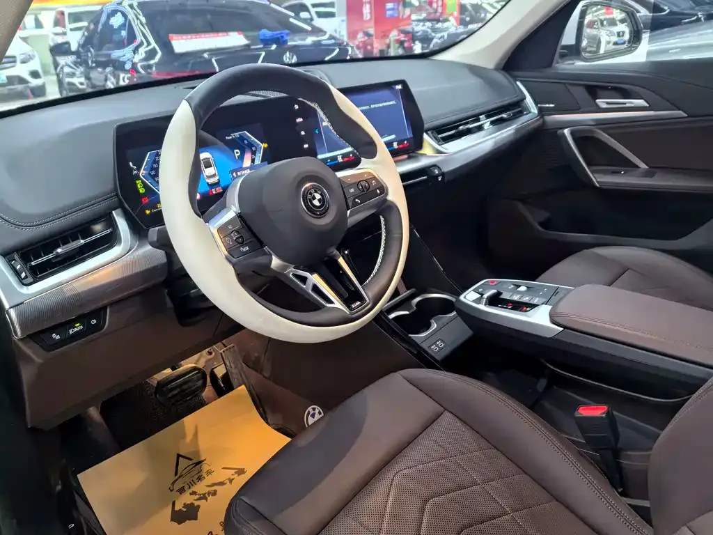 BMW X1 2023 из CN, фото 3