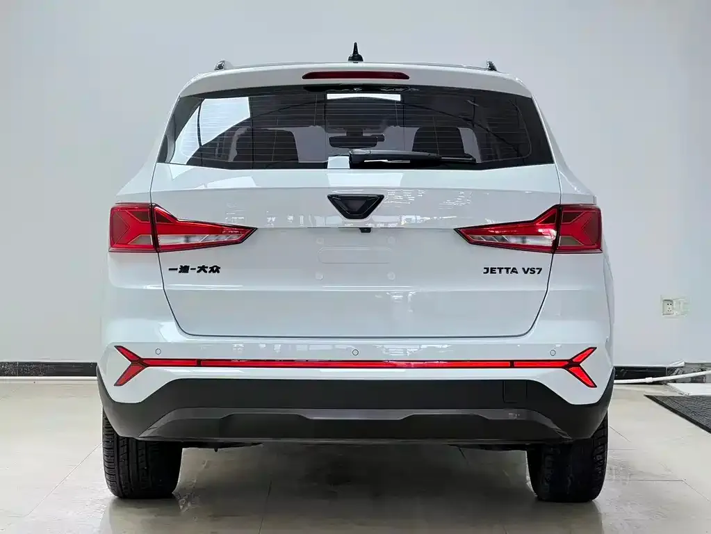 Jetta VS7 2023 из CN, фото 2
