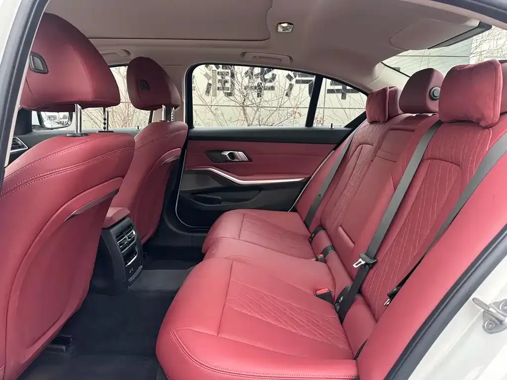 BMW 3 Series 2025 из CN, фото 5