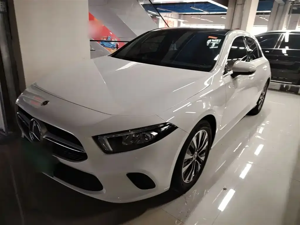 Mercedes-Benz A-Class (Import) 2023 из CN, фото 2
