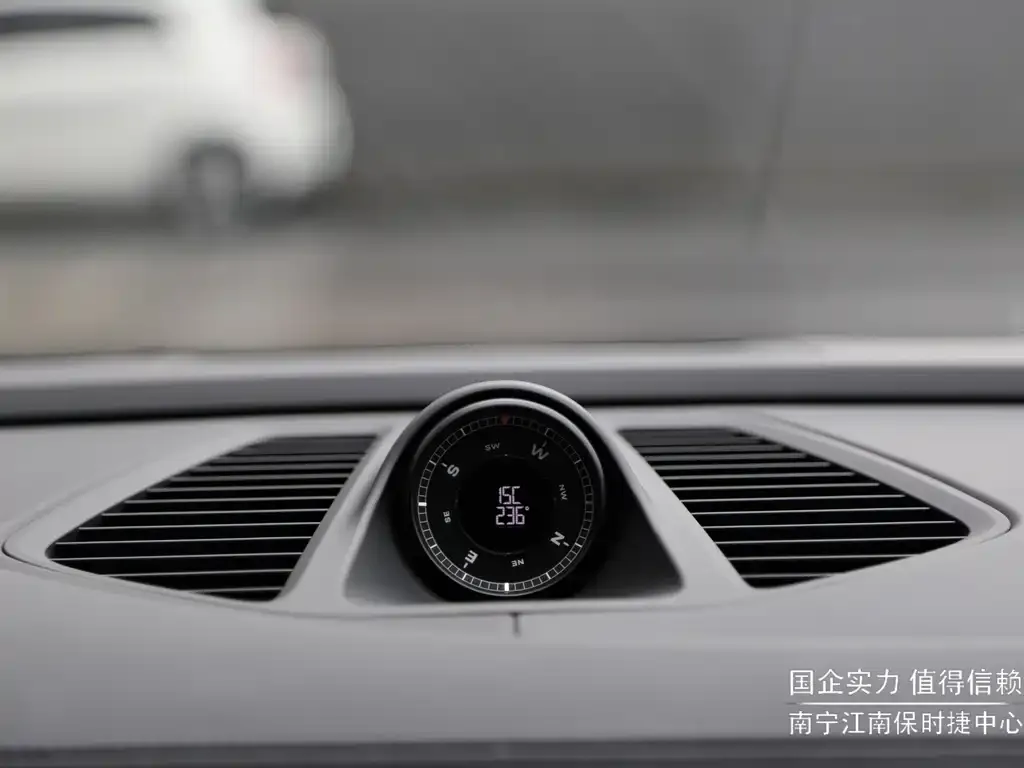 Porsche Macan EV 2024 из CN, фото 7