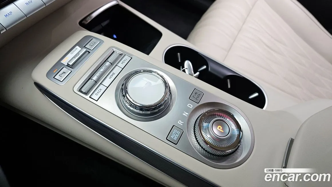 Genesis GV70 — фото 4