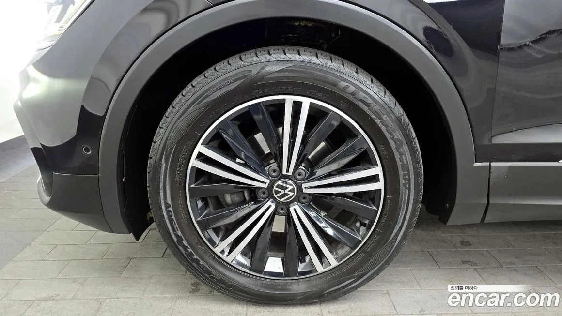 Volkswagen Tiguan 2022 из KR, фото 9