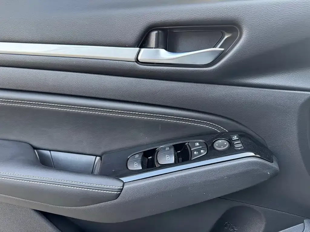 Nissan Teana 2024 из CN, фото 3