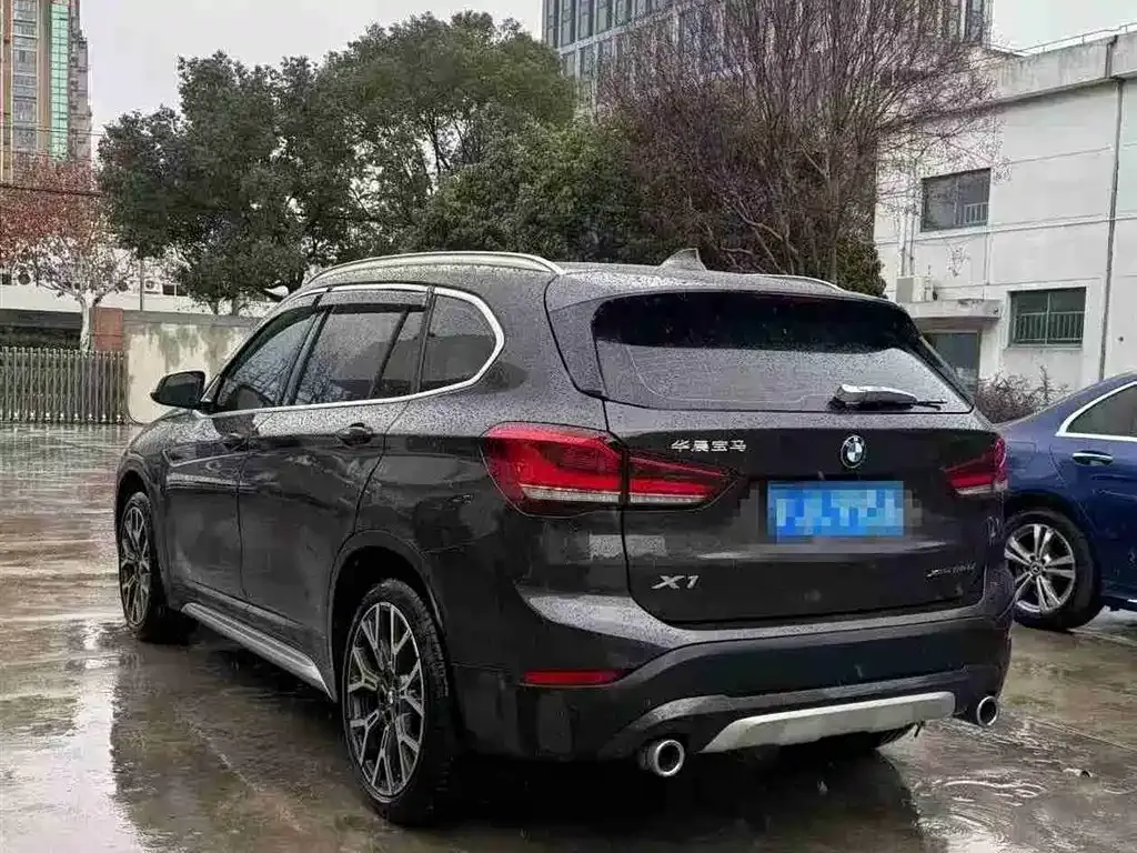 BMW X1 2021 из CN, фото 8