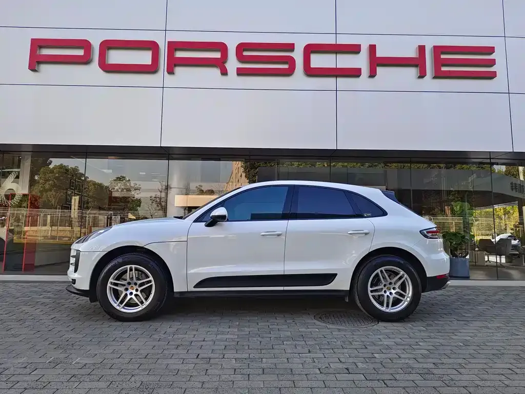 Porsche Macan 2021 из CN, фото 4
