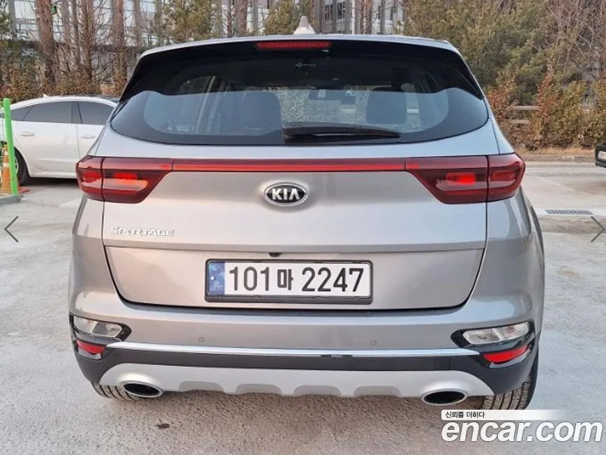 Kia Sportage — фото 10