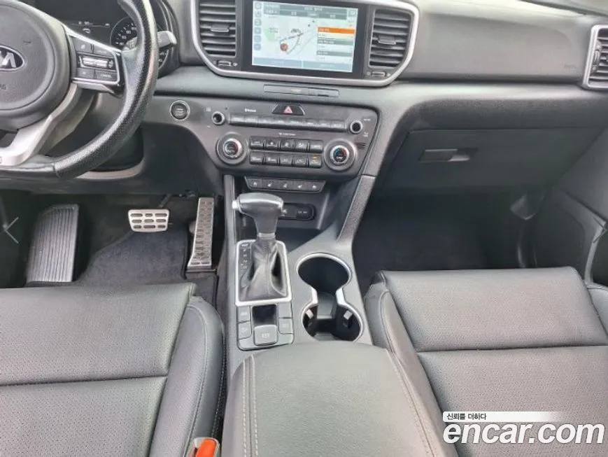 Kia Sportage — фото 8