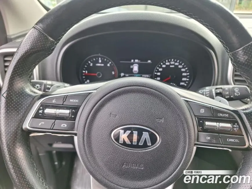 Kia Sportage — фото 9