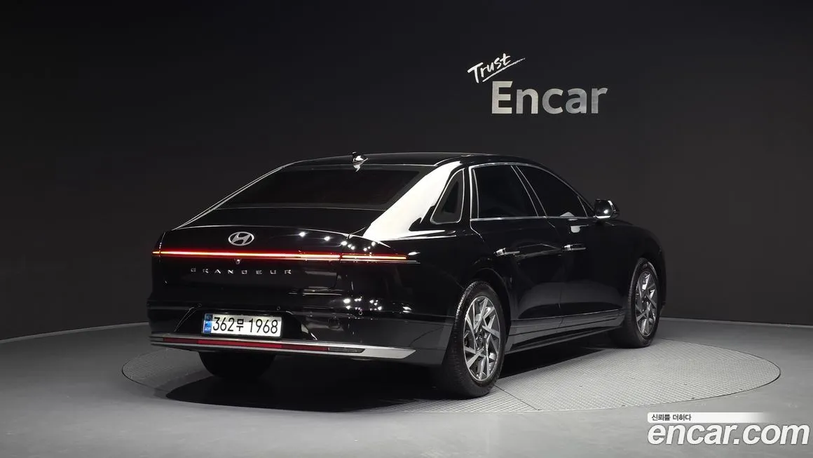 Hyundai Grandeur 2023 из KR, фото 4