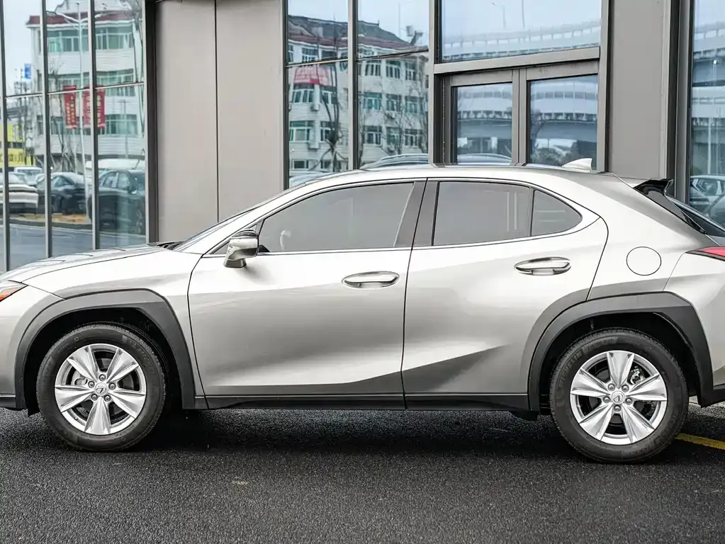 Lexus UX 2024 из CN, фото 8