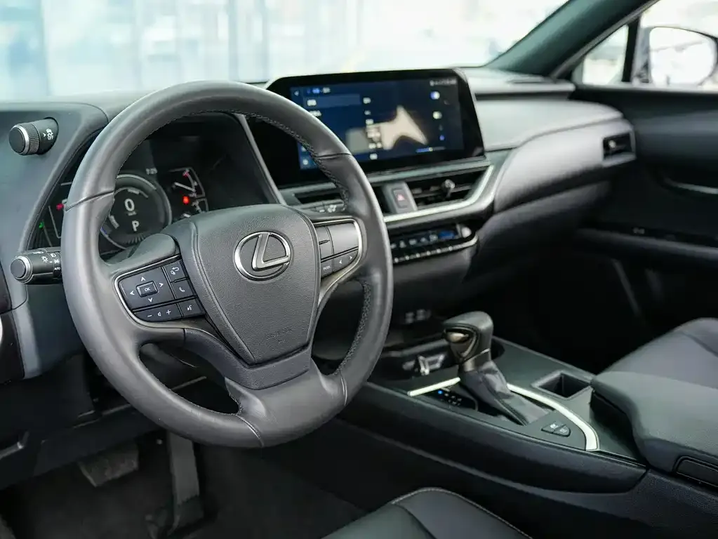 Lexus UX 2024 из CN, фото 9
