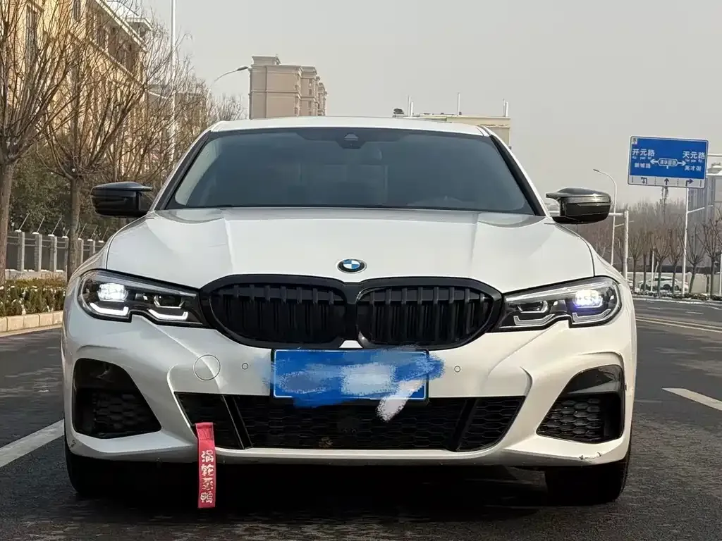 BMW 3 Series 2022 из CN, фото 6