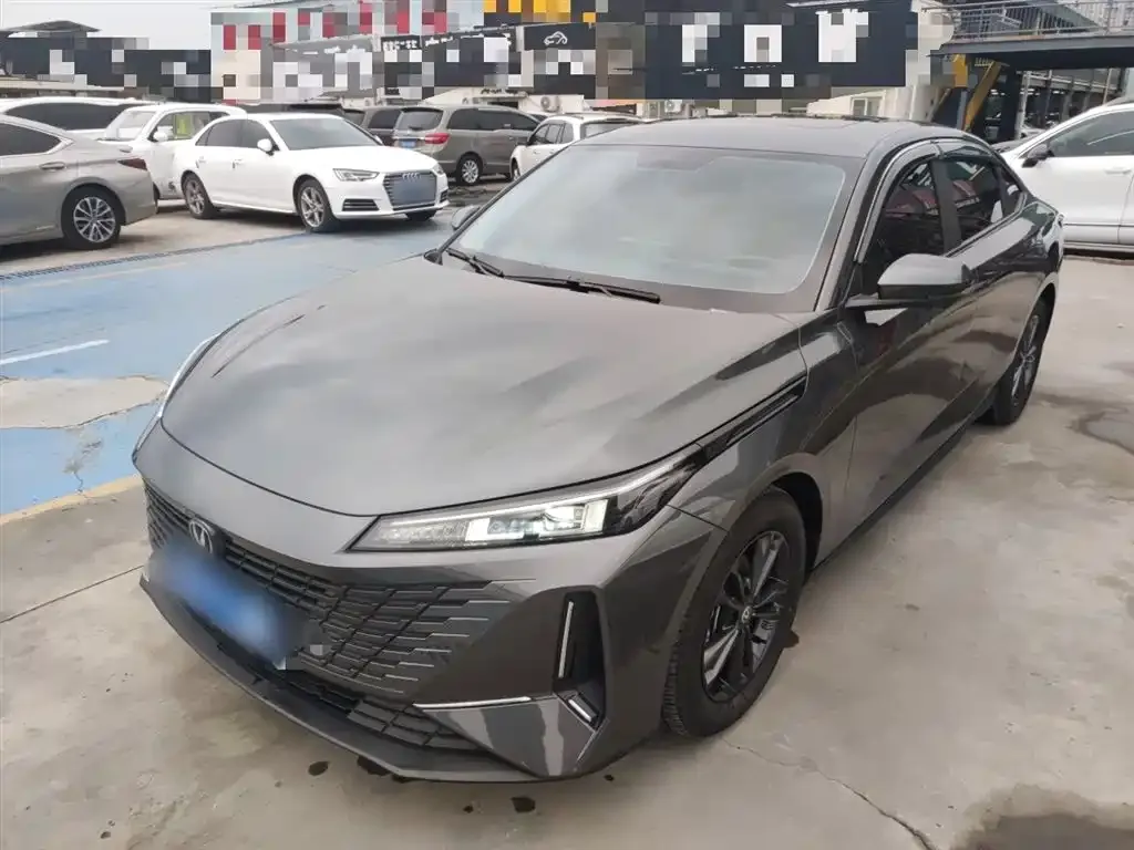 Changan Yida 2023 из CN, фото 1