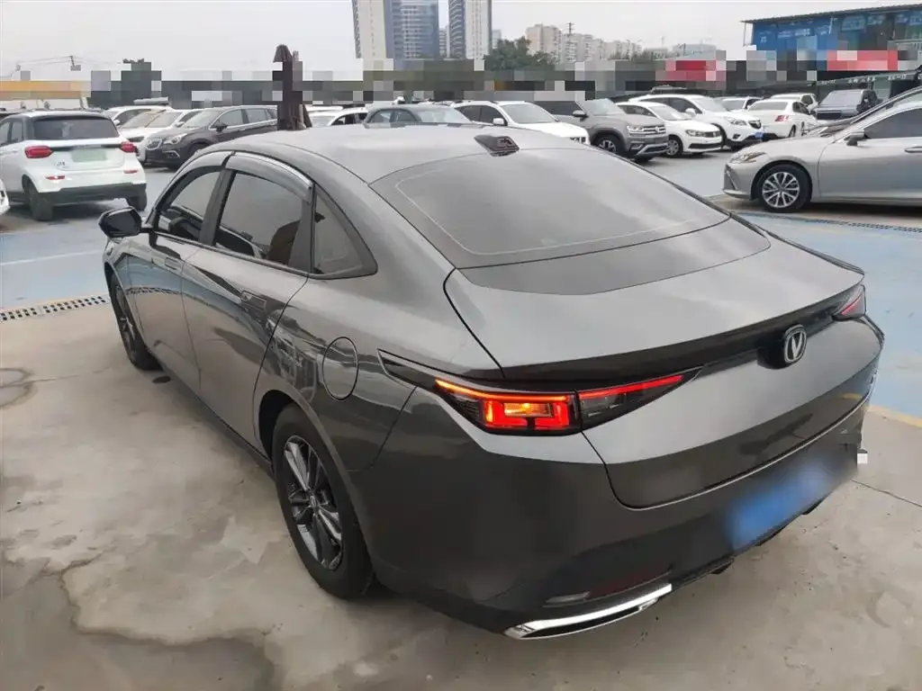 Changan Yida 2023 из CN, фото 2