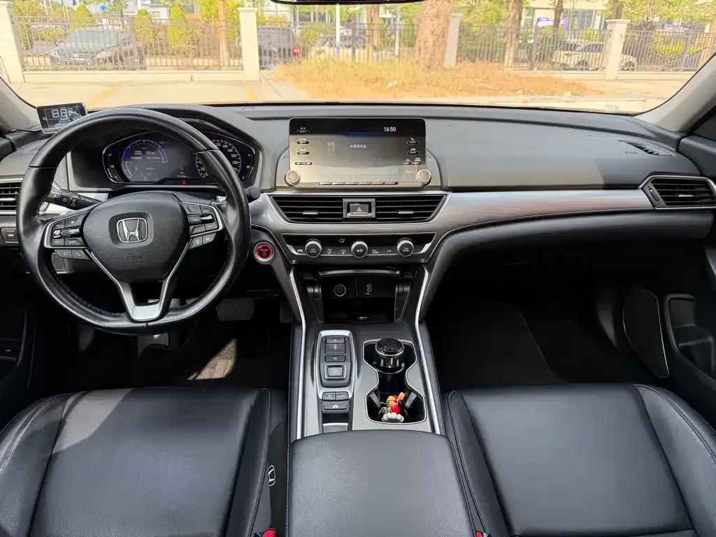 Honda Accord 2021 из CN, фото 2