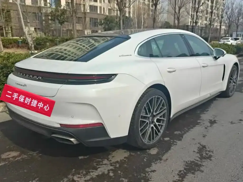 Porsche Panamera 2026 из CN, фото 7