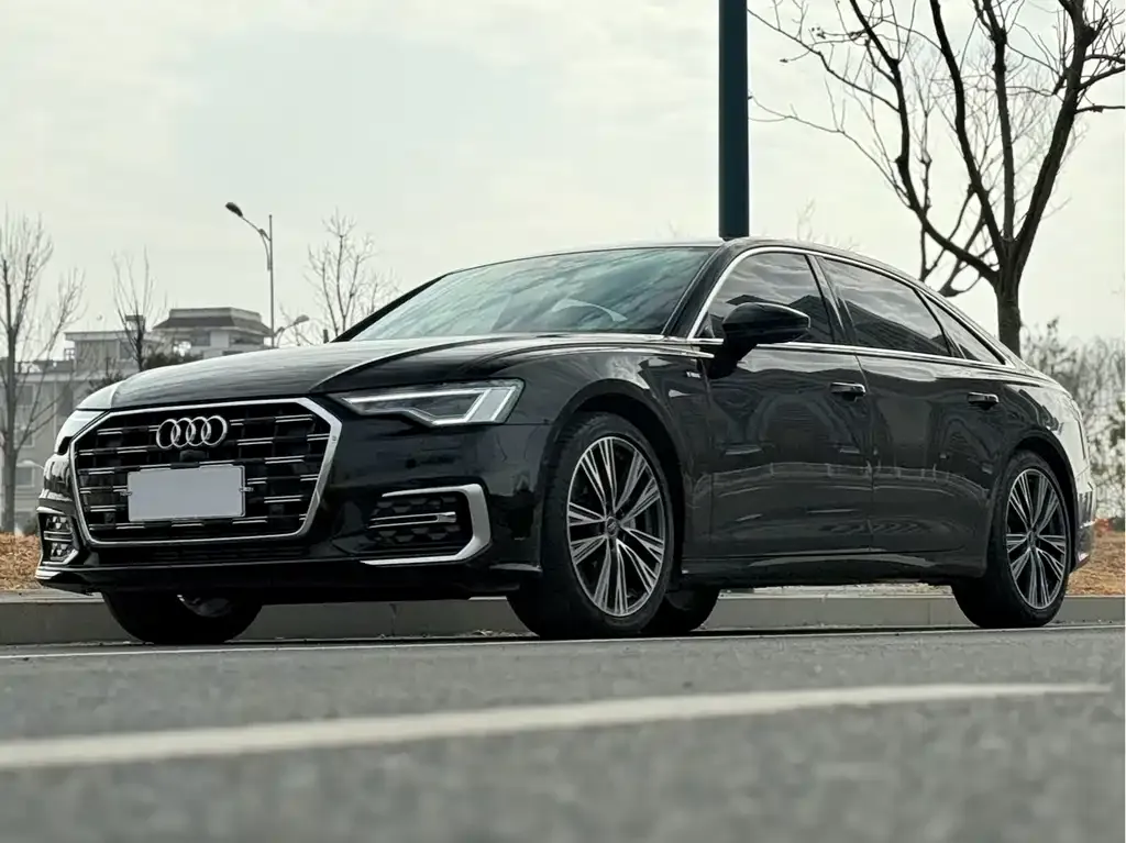 Audi A6L — фото 7
