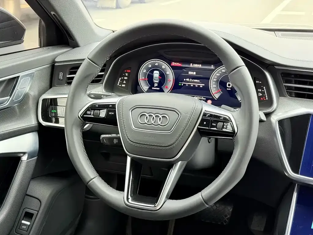 Audi A6L — фото 6