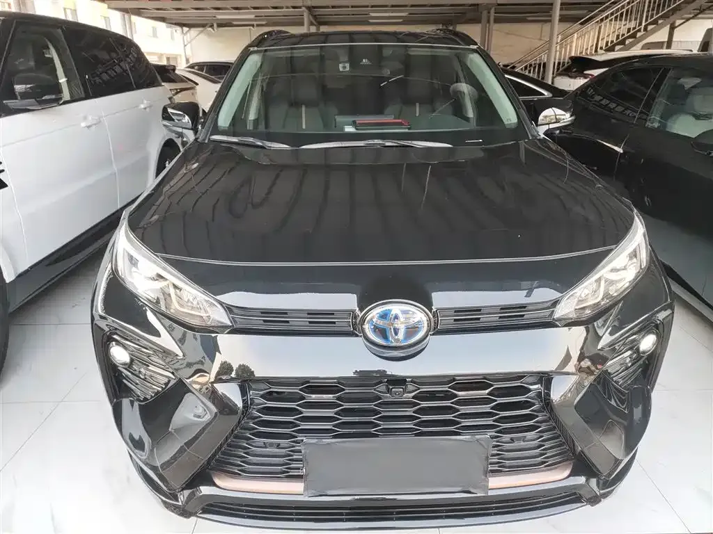 Toyota Wildlander 2024 из CN, фото 4