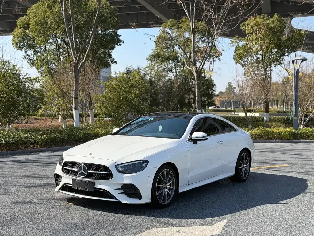 Mercedes-Benz E-Class (Import) — фото 1