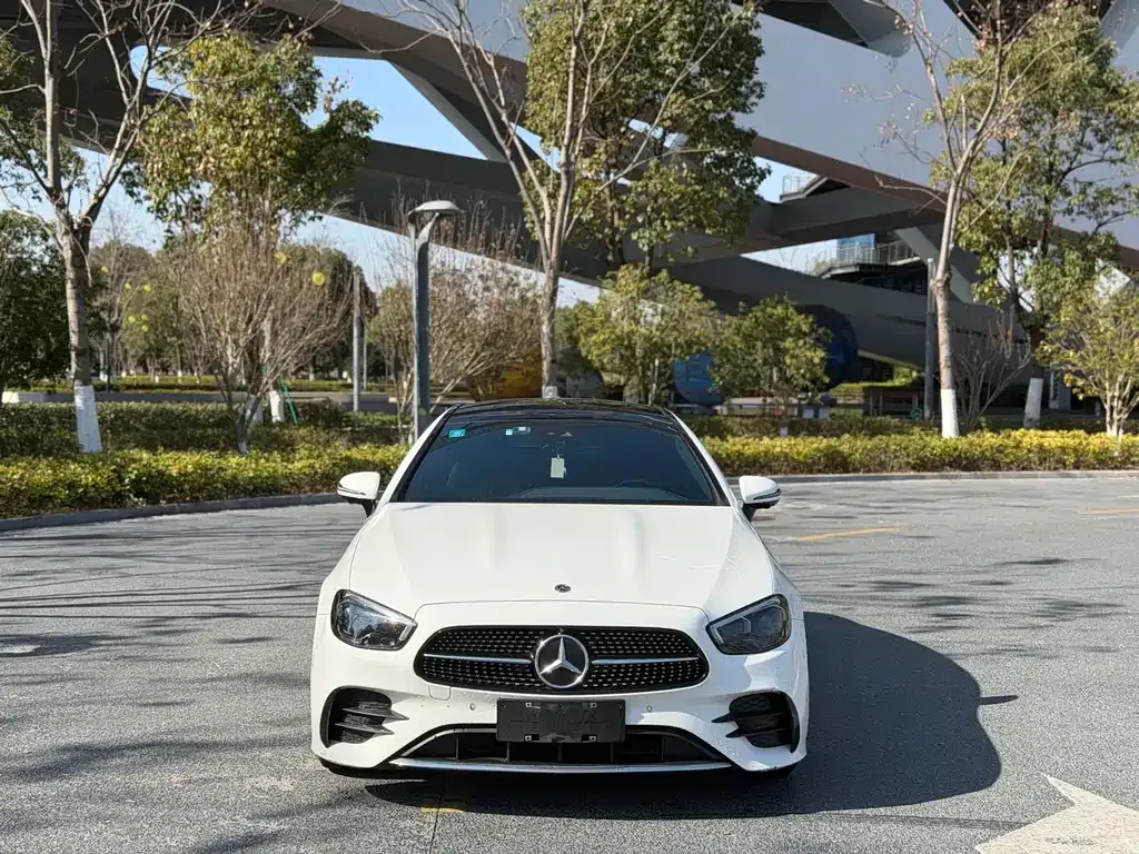Mercedes-Benz E-Class (Import) — фото 7