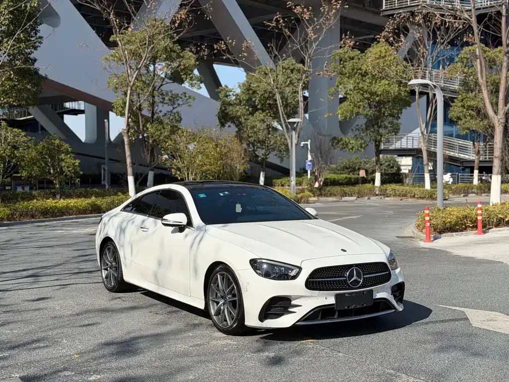 Mercedes-Benz E-Class (Import) — фото 10