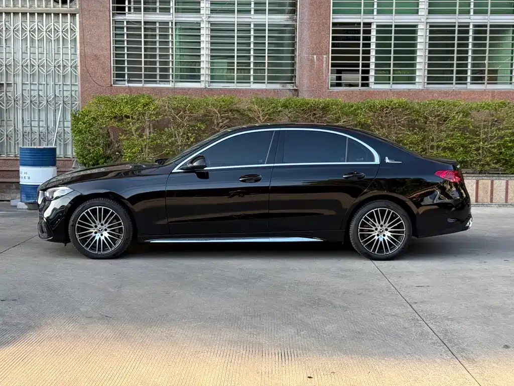 Mercedes-Benz C-Class 2025 из CN, фото 9
