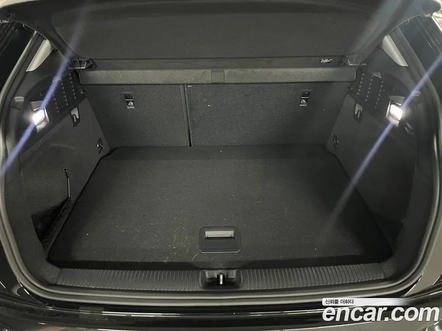 Audi Q2 2023 из KR, фото 10