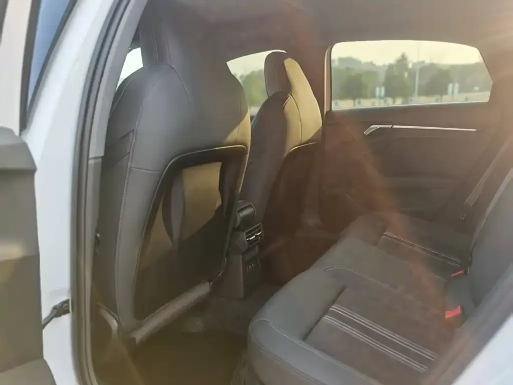 Audi A3 2024 из CN, фото 4