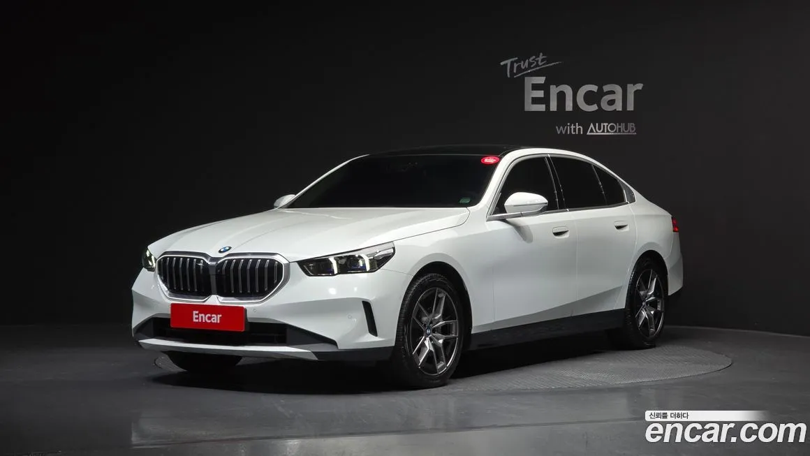 BMW 5-Series 2024 из KR, фото 1