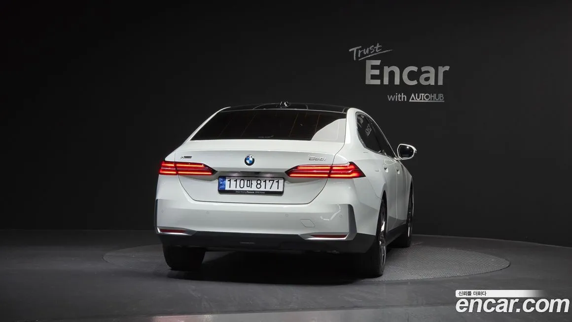 BMW 5-Series 2024 из KR, фото 4