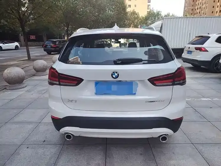 BMW X1 2021 из CN, фото 3