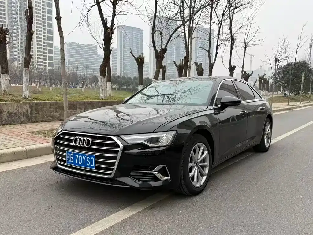 Audi A6L 2023 из CN, фото 7