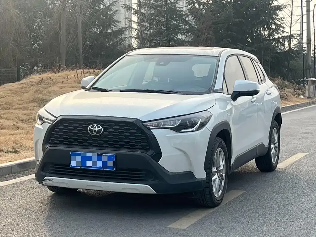Toyota Corolla Cross 2022 из CN, фото 1