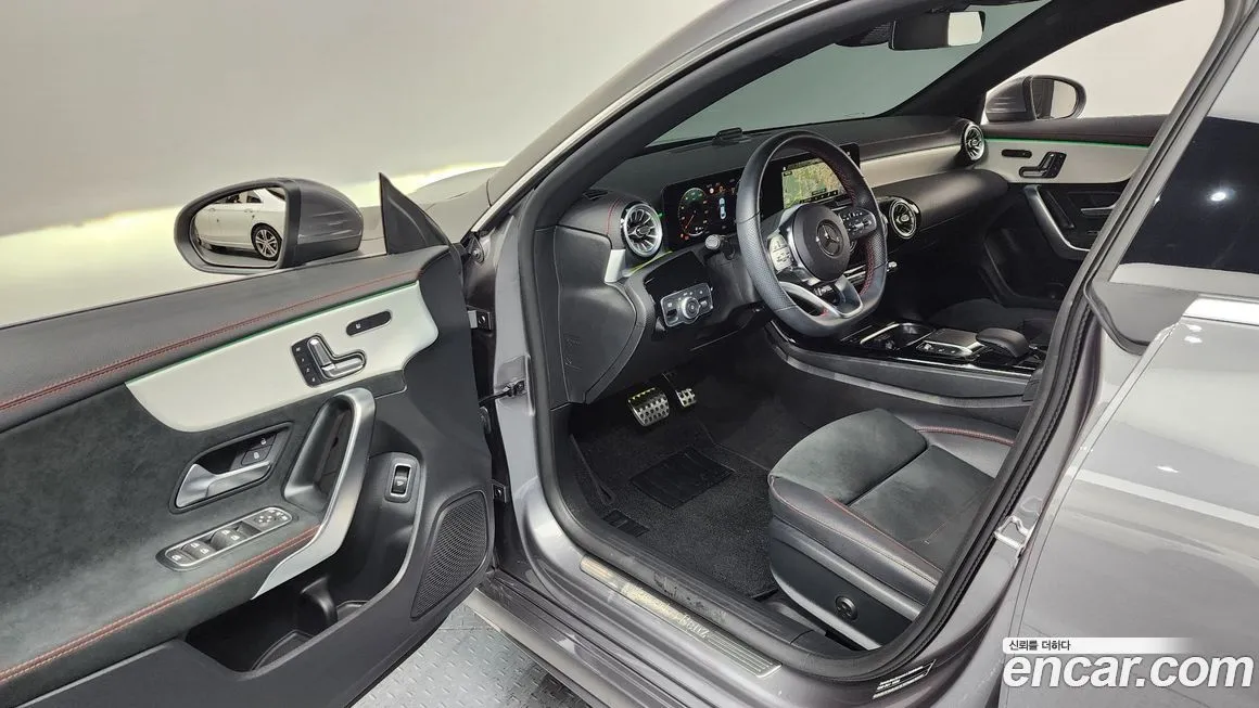 Mercedes-Benz CLA-Class — фото 10