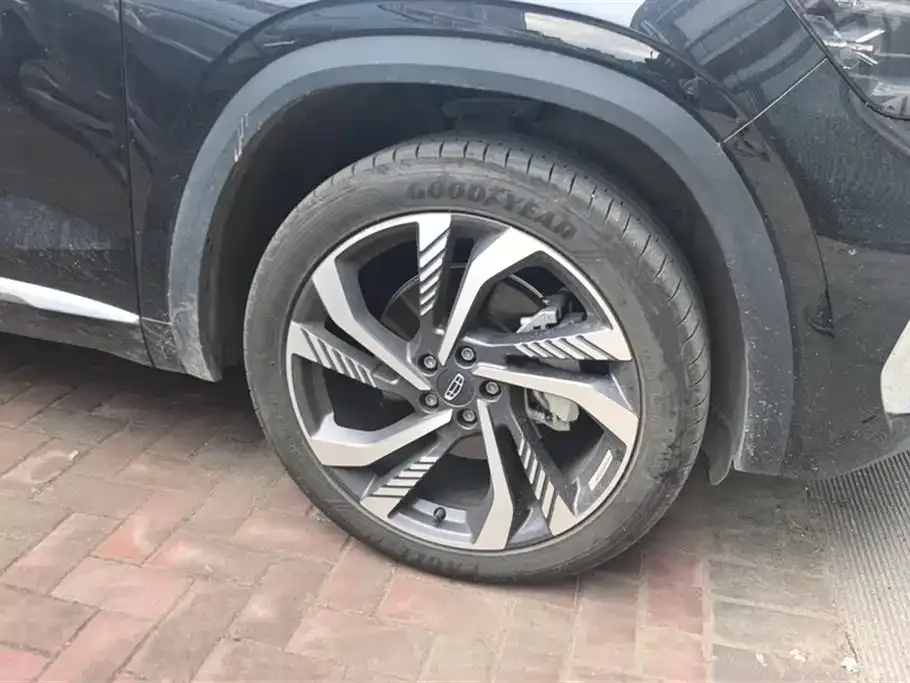 Geely Xingyue L 2024 из CN, фото 5
