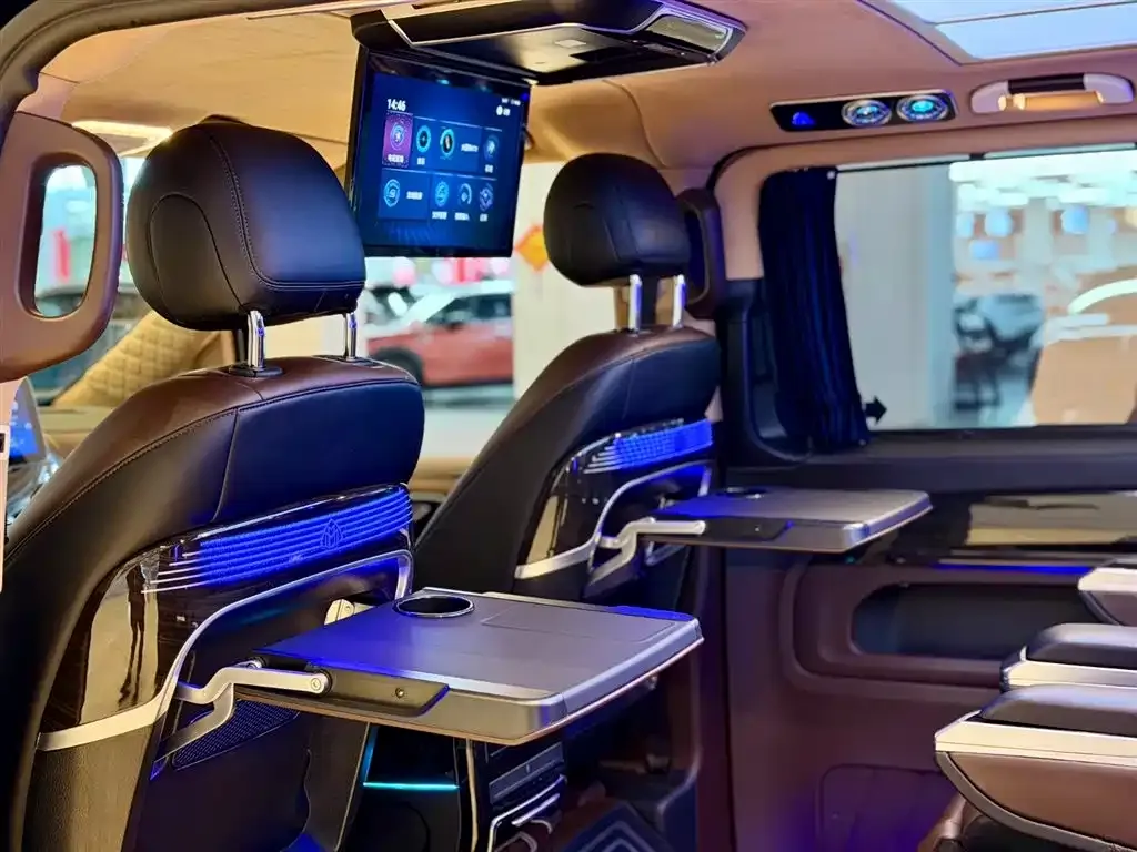Mercedes-Benz Vito — фото 10