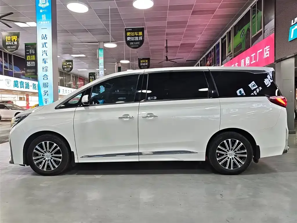 GAC Motor Trumpchi M8 — фото 5