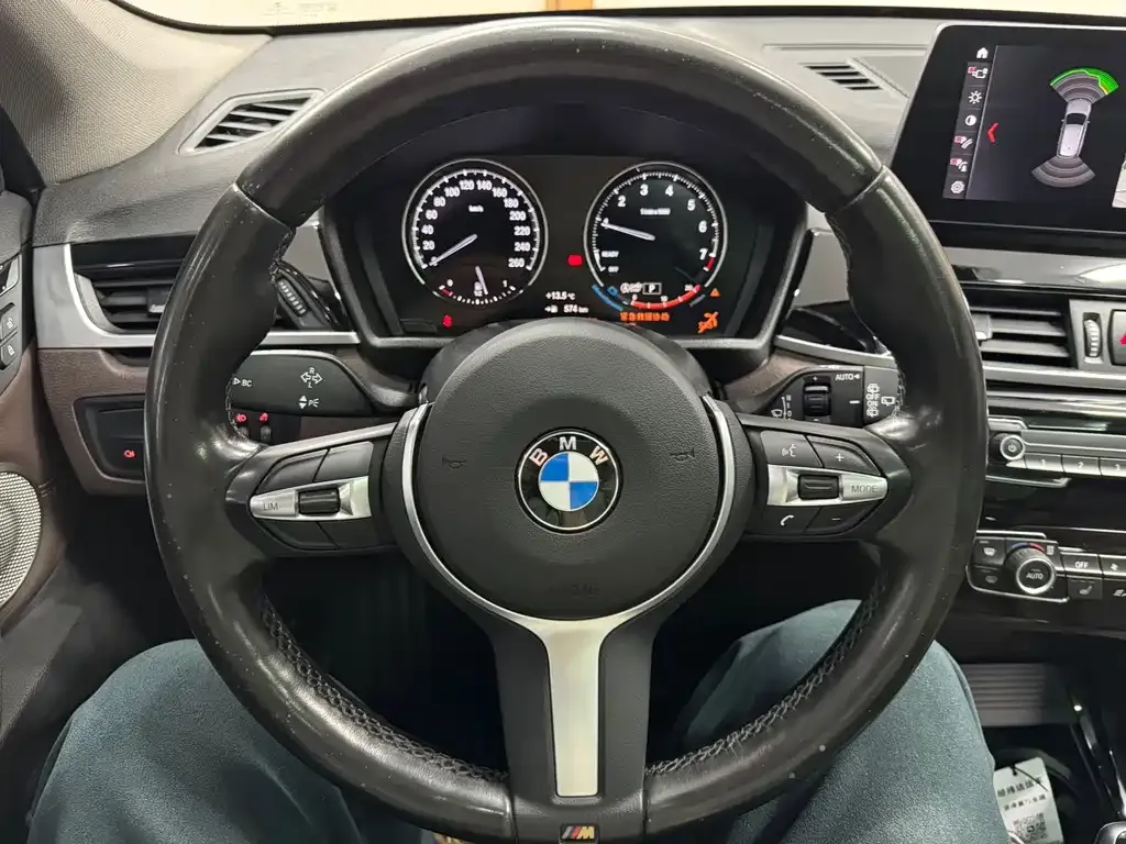 BMW X1 2022 из CN, фото 10